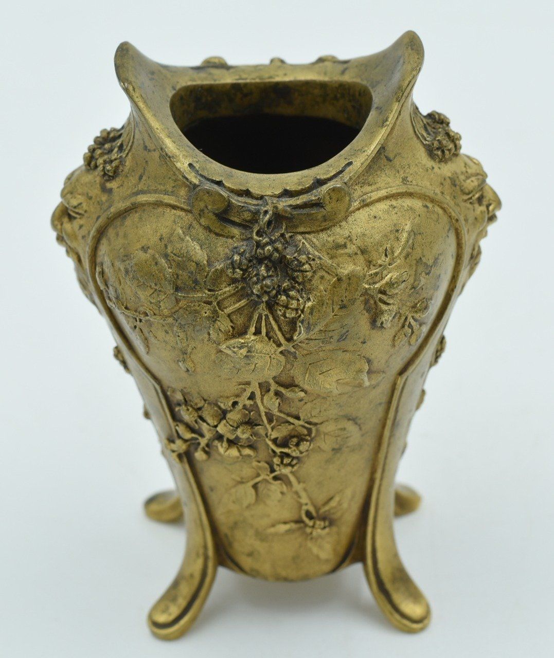 Louchet, Paris - Vase Art Nouveau – Bronze doré 