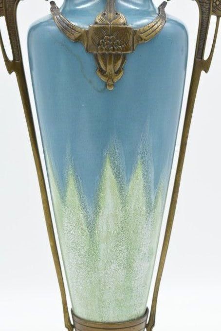 Vase Jugendstil – Faïence émaillé et bronze 