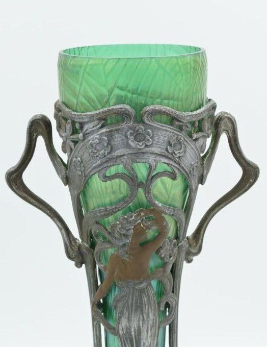 Vase Jugendstil – Verre irisé et régule